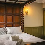 Hotel The Dragon At Hardraw