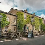 The Dragon At Hotel Hardraw