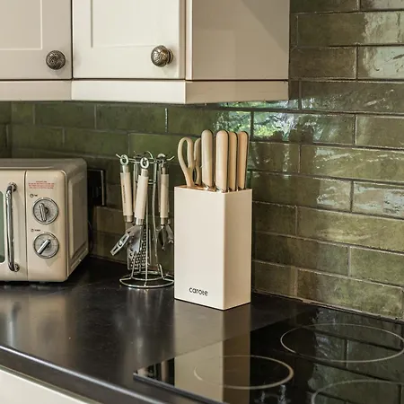 The Dragon At 4* Hardraw