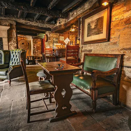 Hotell The Dragon At