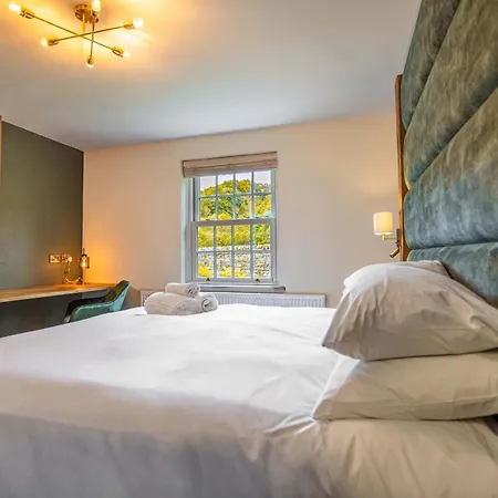 The Dragon At Hotell Hardraw