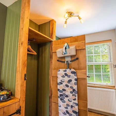 The Dragon At 4* Hardraw