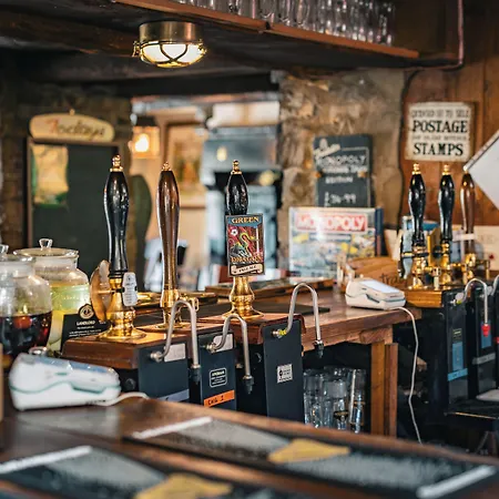 Hotell The Dragon At 4*