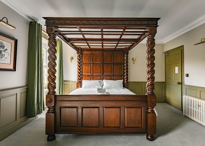 The Dragon At Hotel 4*