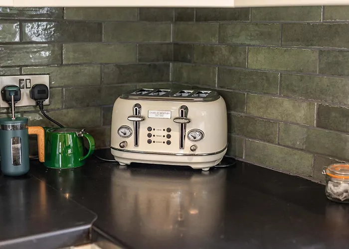 The Dragon At Hotel Hardraw