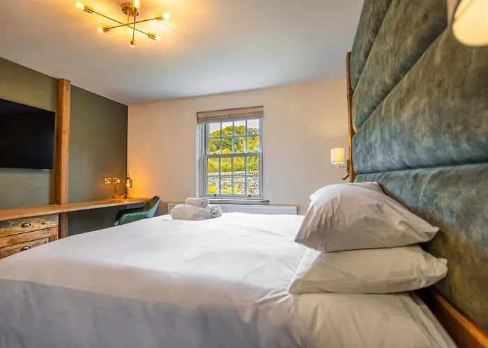 The Dragon At Hotel Hardraw