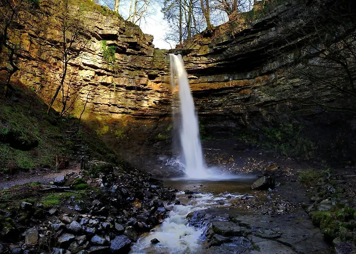 The Dragon At 4* Hardraw