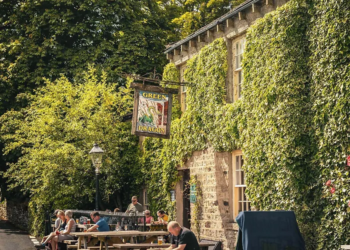 Hotel The Dragon At 4*