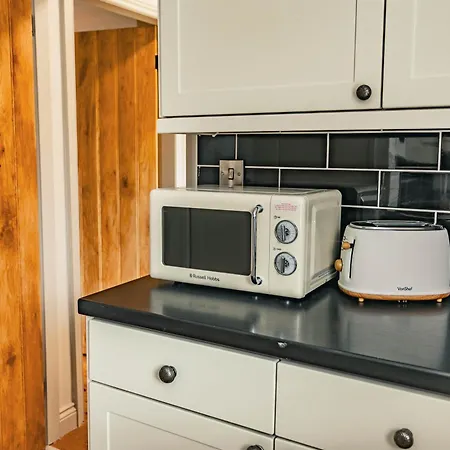 The Dragon At Hotel Hardraw