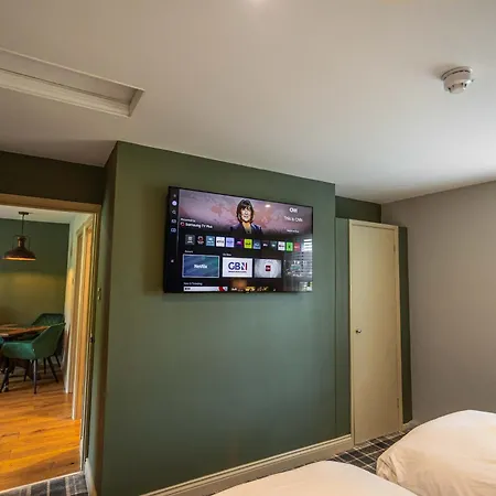 The Dragon At Hotel Hardraw