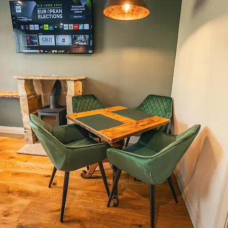 The Dragon At 4* Hardraw